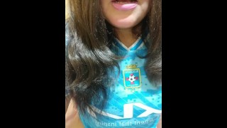 Te cuento cómo mi amiga y yo nos comimos en el baño