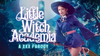 Laya Rae 饰演 LITTLE WITCH ACADEMIA 的 AKKO 知道一些强大的性魔法