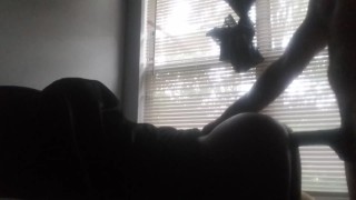 把她从床上抢走,抢走她的灵魂!