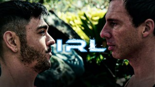 直男在现实生活中见面之前在逼真的视频游戏中做爱 - DisruptiveFilms