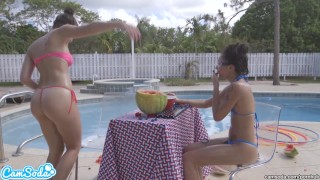 Camsoda 大屁股和大奶子的青少年让西瓜用垃圾爆炸