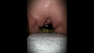 塞满我的大阴户,我他妈的喜欢伸展!