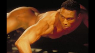 复古神枪手 - Indego 像 1994 年一样脱光裸体