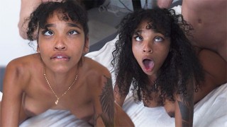 她无法得到足够的 - Barbie Rous