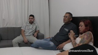 mi maestro me invita a su casa y me follo a su hija