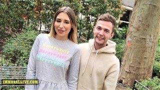 18 岁 w 大天然山雀 Tory Sweety Cums on Stepdad's Frat Pledge – 不道德的家庭 4K