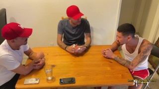 LetThemWatch 巨大的吮吸足狂欢!足部崇拜