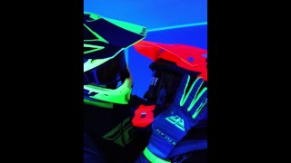 灯。齿轮。空脑袋。|Fetlads(费拉德斯酒店)