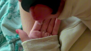 你的小femboy为你做了“爱”药水,呵呵:3