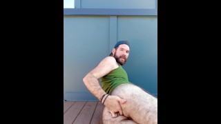 Jay Mason 第一次在屋顶上挥拳