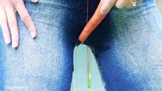 放荡的兔子小便自己