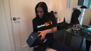 Rachel Starr Pornhub 开箱视频