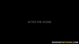 莫妮克·西蒙(Monique Symone)被泳池人操了屁股