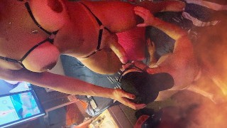 latina与朋友一起上海滩前的良好性爱时间 巴塞罗那旅行@sarahfelinats