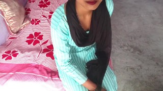 热印度20岁乡村邻居童贞女孩第一次与陌生人失去我们的童贞