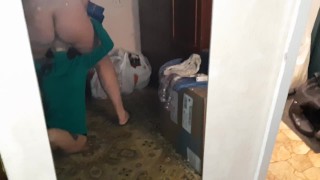 Квартирный переезд превратился в очень страстный секс перед зеркалом - lesbian_illusion