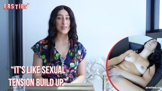 Ersties - 黑发宝贝在玩她的阴户时玩弄她的屁股