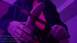 蒙面万圣节怪物射在你身上