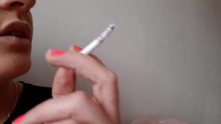 你喜欢抽烟,让我们点燃它